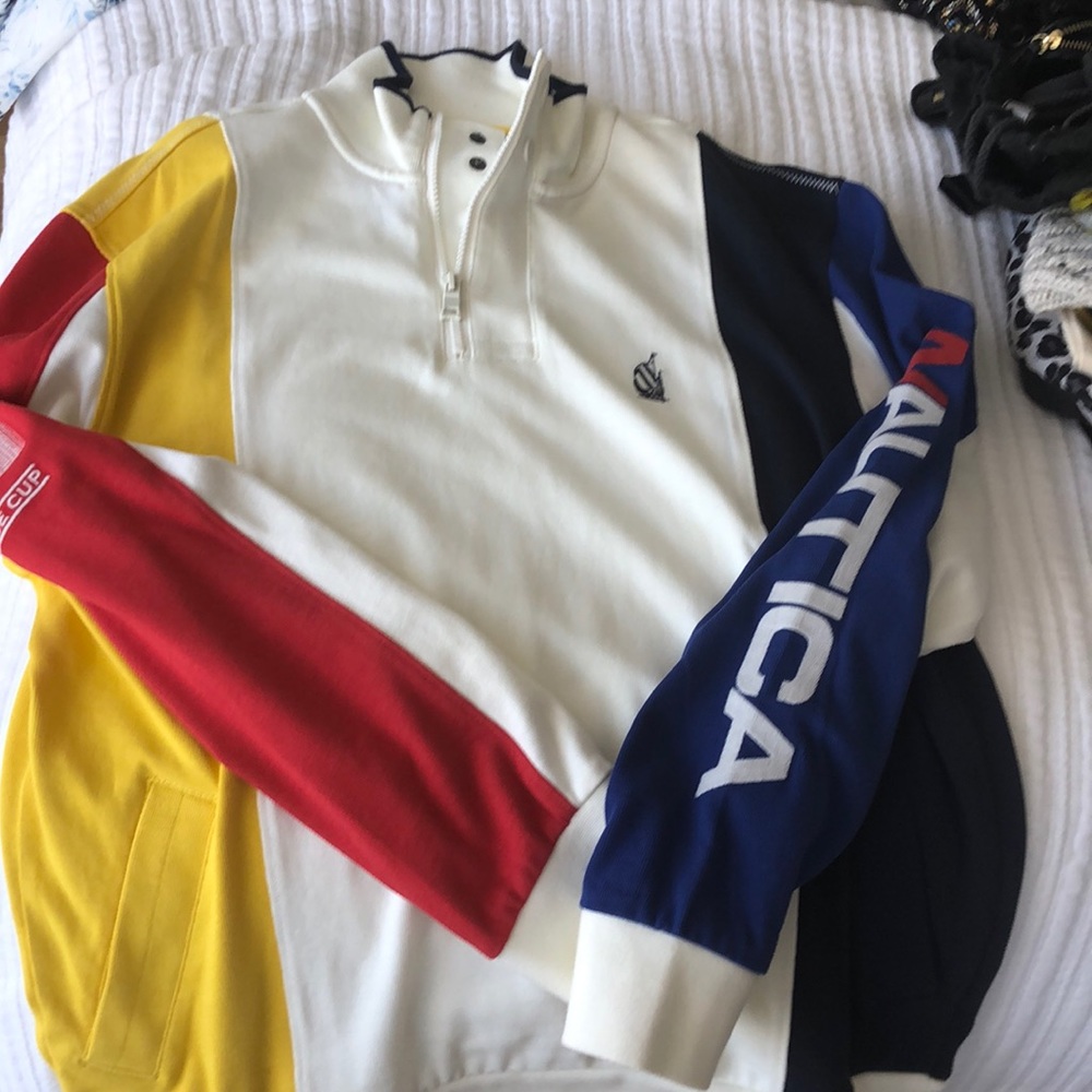 Nautica Vintage pullover size medium